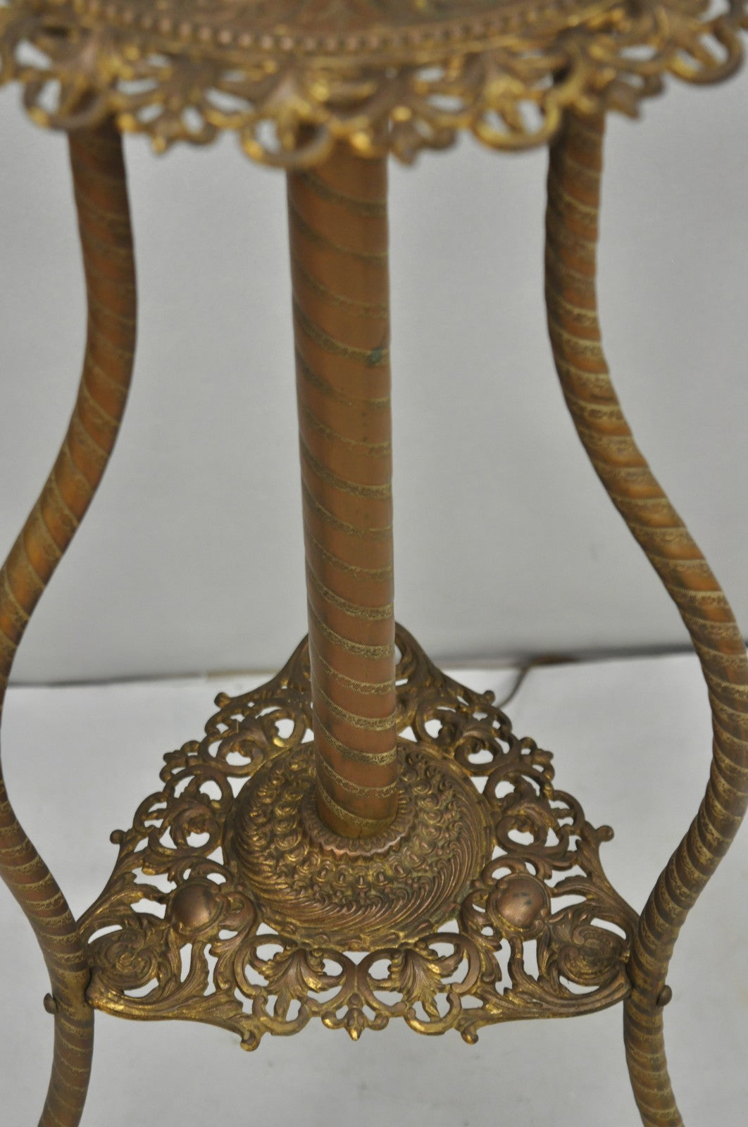 Antique Victorian Ornate Brass Converted Oil Lamp Piano Parlor Table Floor Lamp