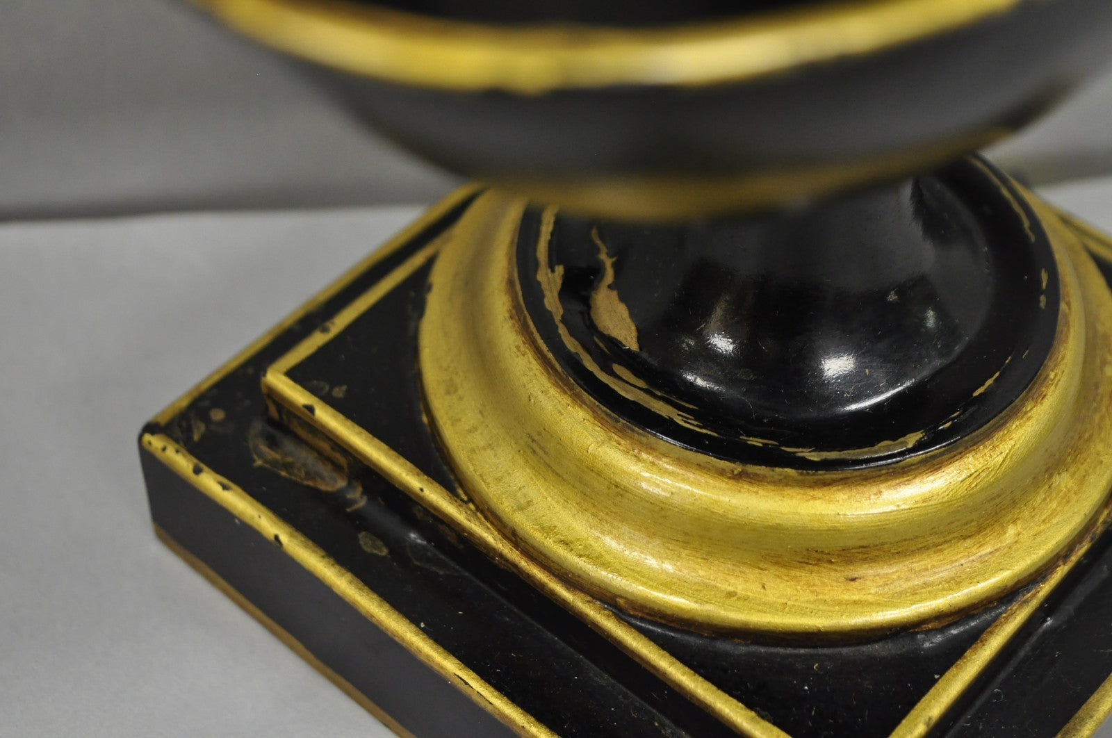 Antique French Empire Black & Gold Tole Metal Urn Bouillotte Table Lamp w Shade