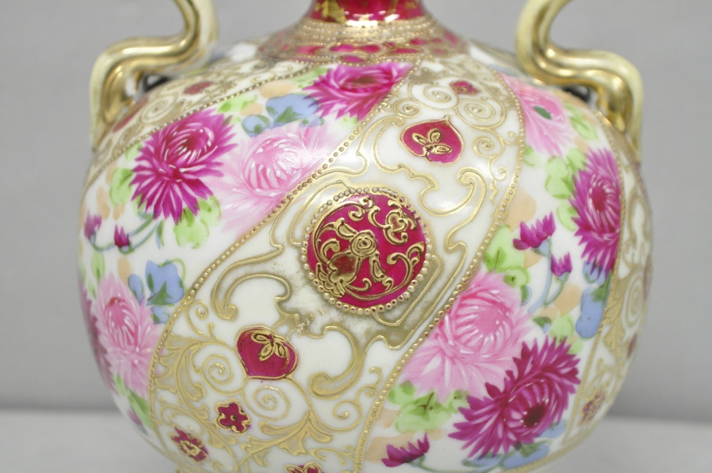 Antique Nippon Moriage Porcelain Twin Handle Ball Vase w/ Hand Painted Roses (B)