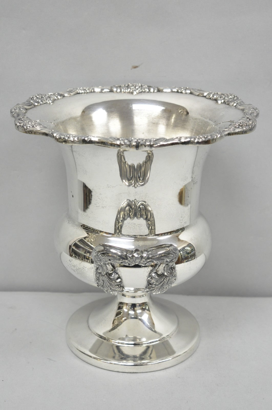 Vintage Victorian Silver Plated Trophy Cup Urn Champagne Chiller Bar Ice Bucket