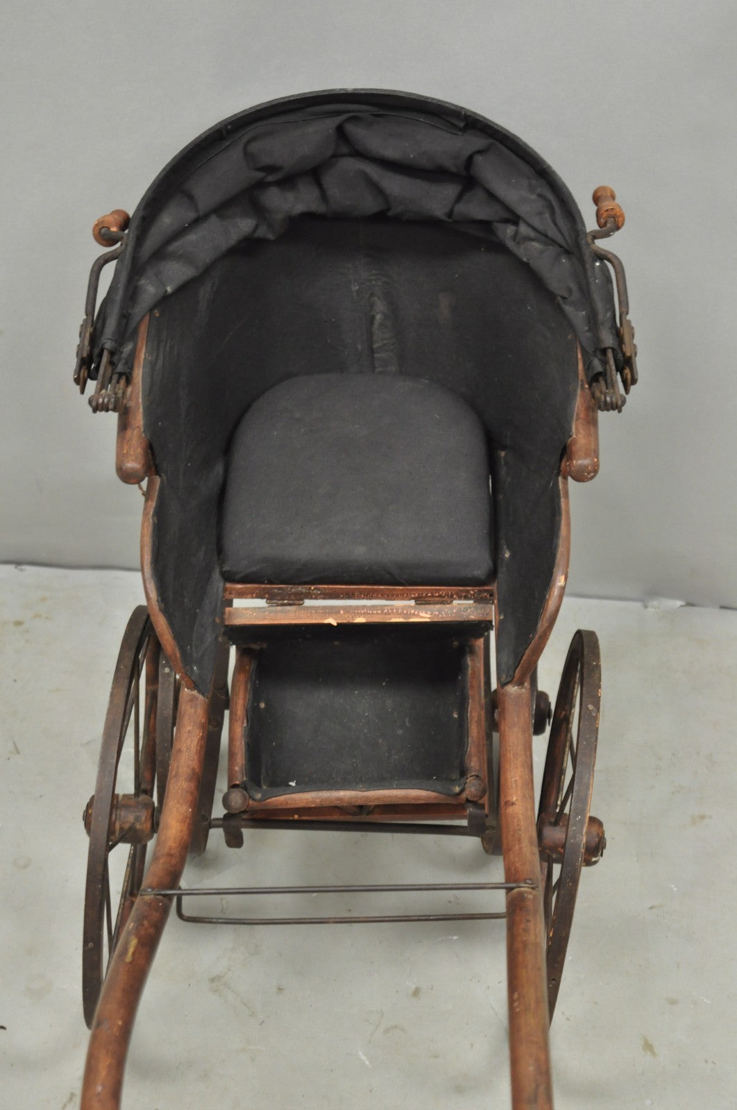 Antique Victorian Bentwood Small Child Size Decorative Baby Buggy Carriage