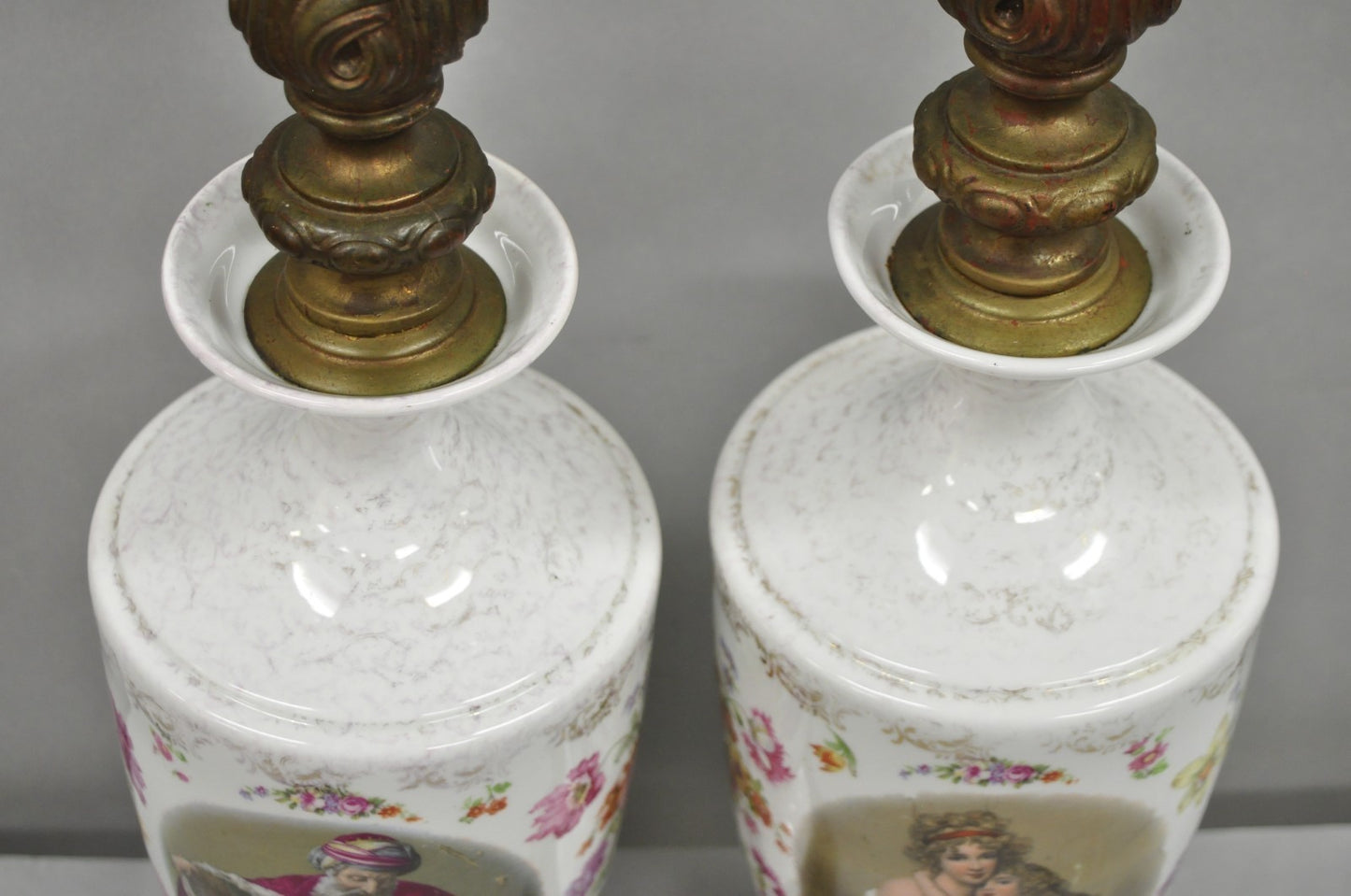 Antique French Renaissance Victorian Porcelain Urn Figural Cameo Table Lamp Pair