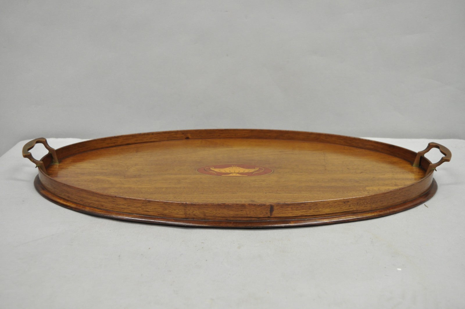 Antique English Edwardian Oval Mahogany Butlers Bar Serving Tray with Urn Inlay