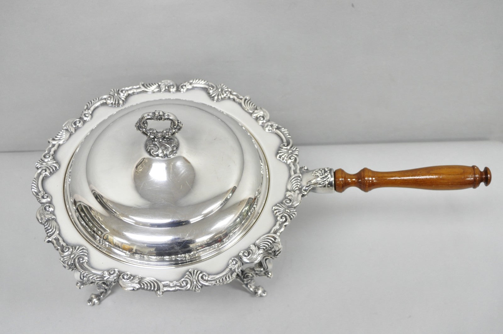 Vintage Sheffield Victorian Silver Plated Large Warmer Chafing Serving Dish