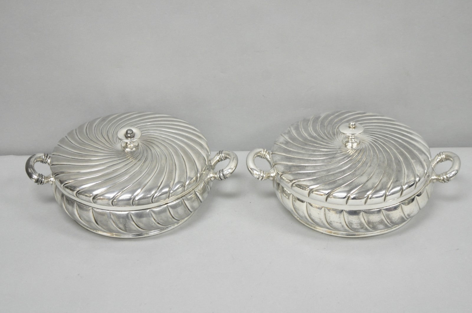 Antique Meriden B Co Spiral Swirl Silver Plated Covered Serving Dish Tureen Pair