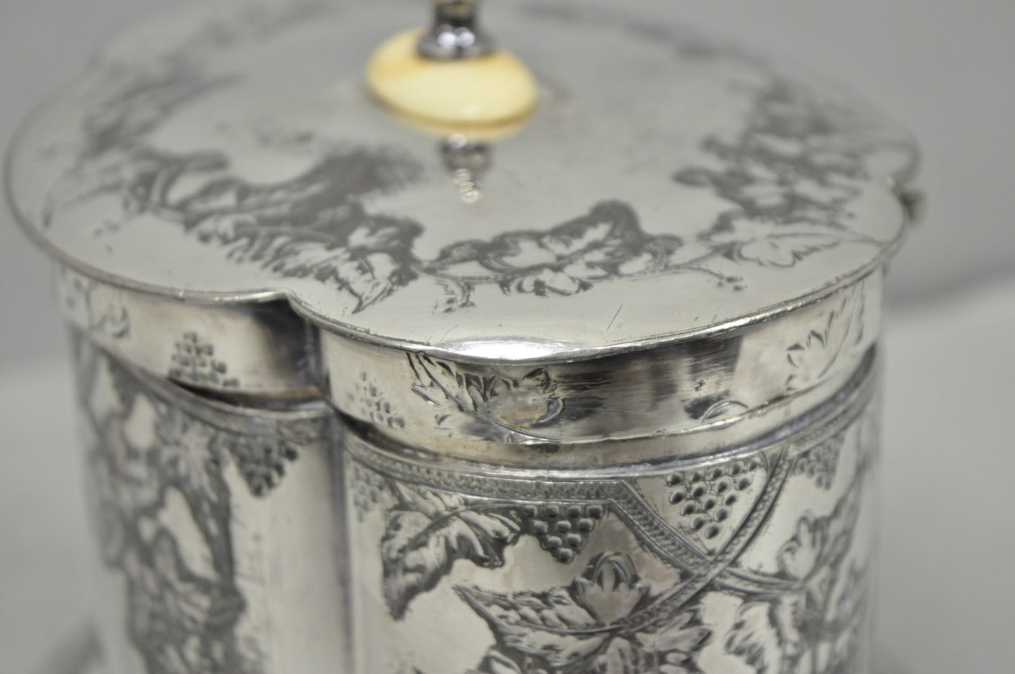 Antique Victorian Silver Plated Etched Footed Hinged Biscuit Barrel Jar on Stand