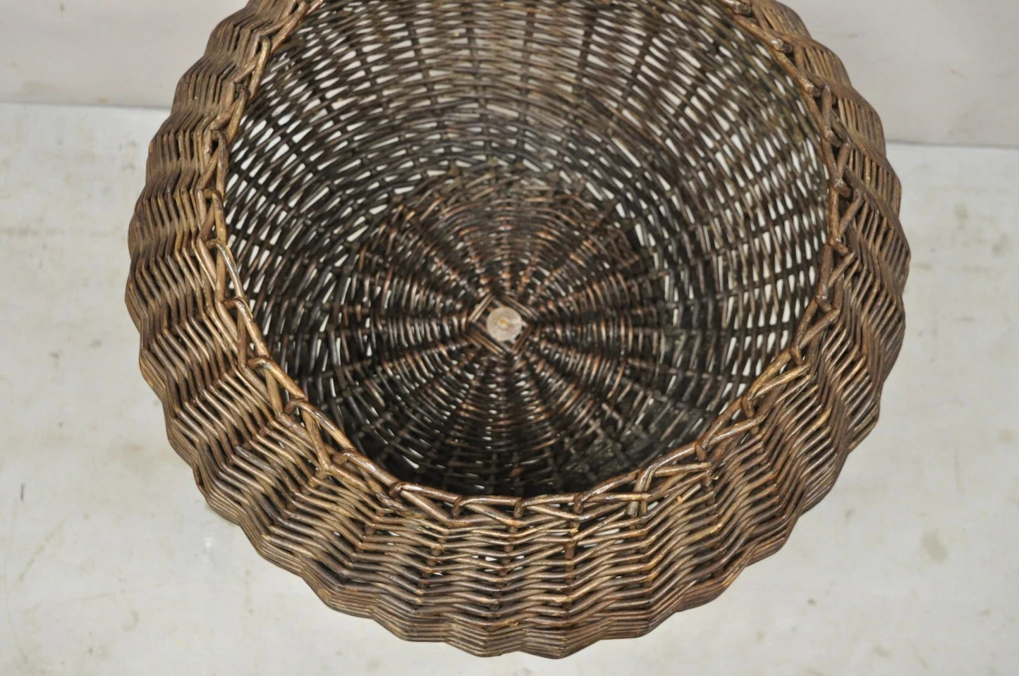 Mid Century Modern Arthur Umanoff Style Wicker Rattan Wrought Iron Planter Stand