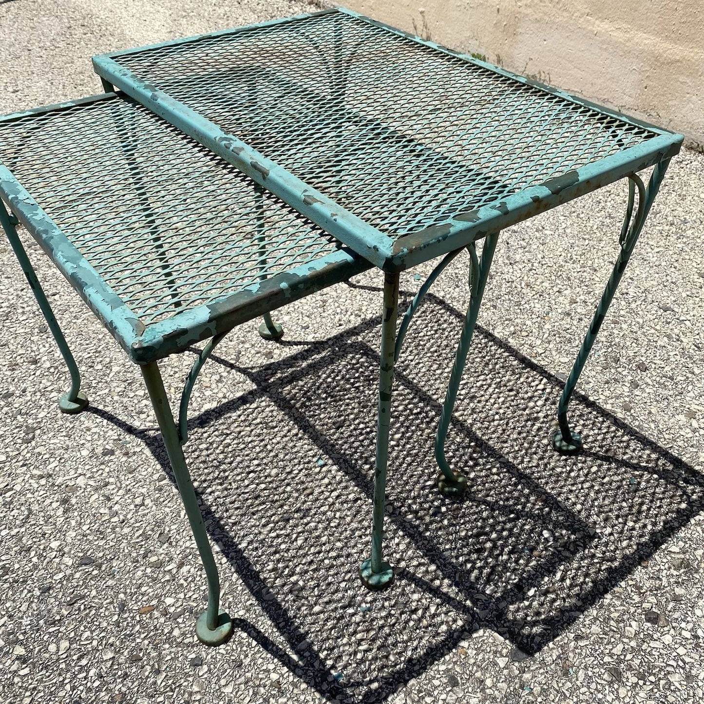 Vintage Woodard Wrought Iron Green Garden Patio Nesting Side Tables - 2 Pcs