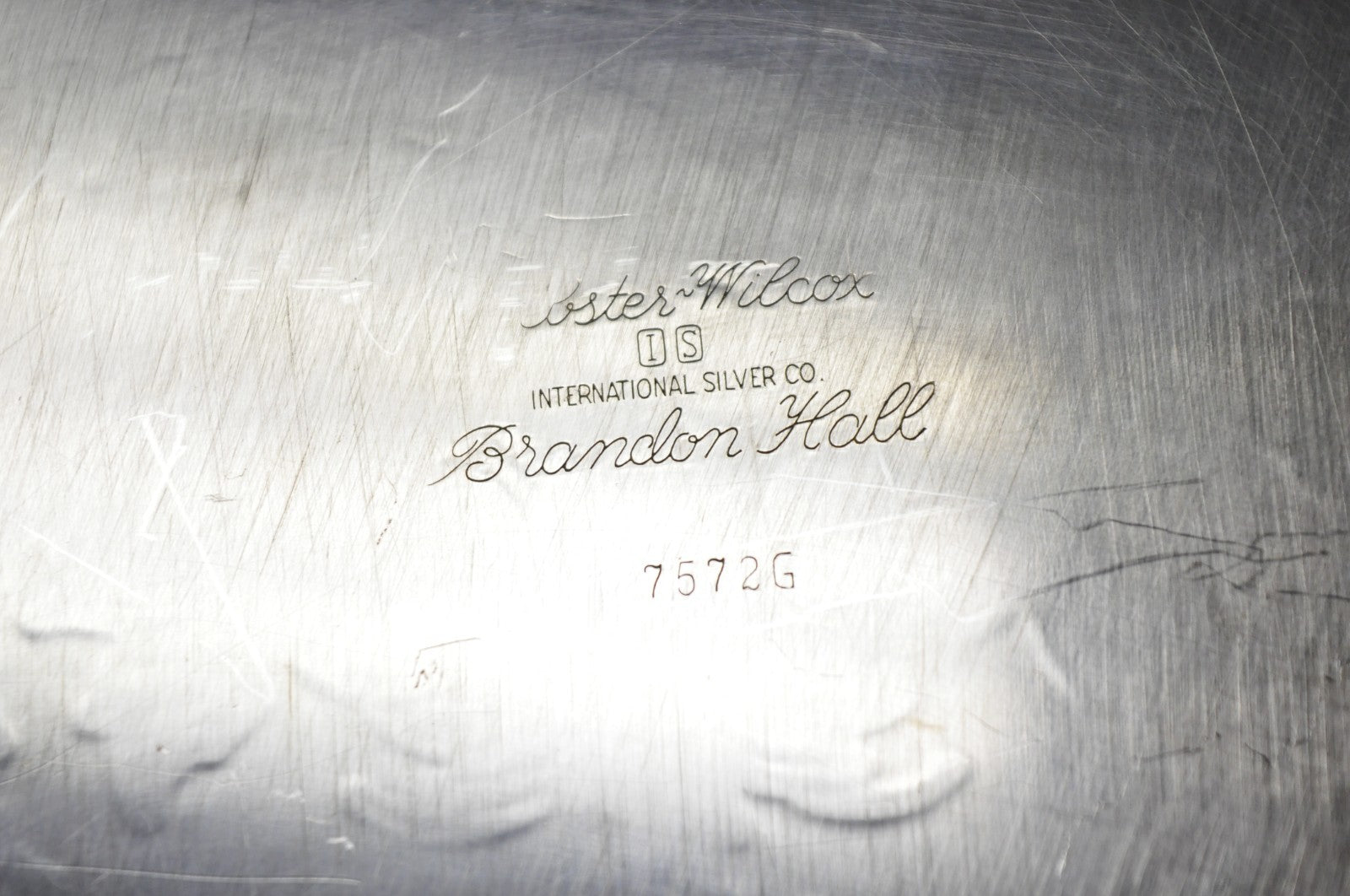 Webster Wilcox "Brandon Hall" 7572G Silver Plated Reticulated 15" Round Bar Tray