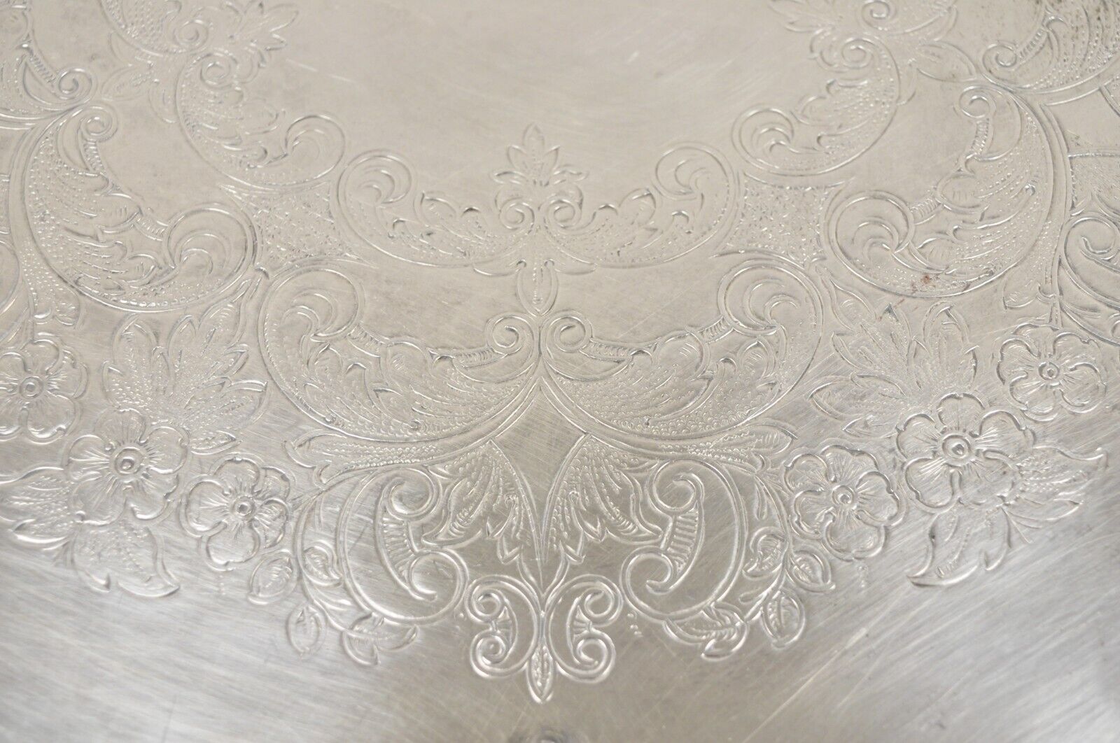 Vintage Victorian Silver Plated Round Scalloped Edge Dish Serving Platter Tray