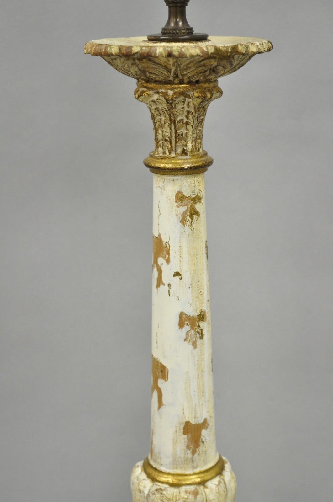 Antique Italian Hollywood Regency Cream Gold Giltwood Column Table Lamp w/ Swans