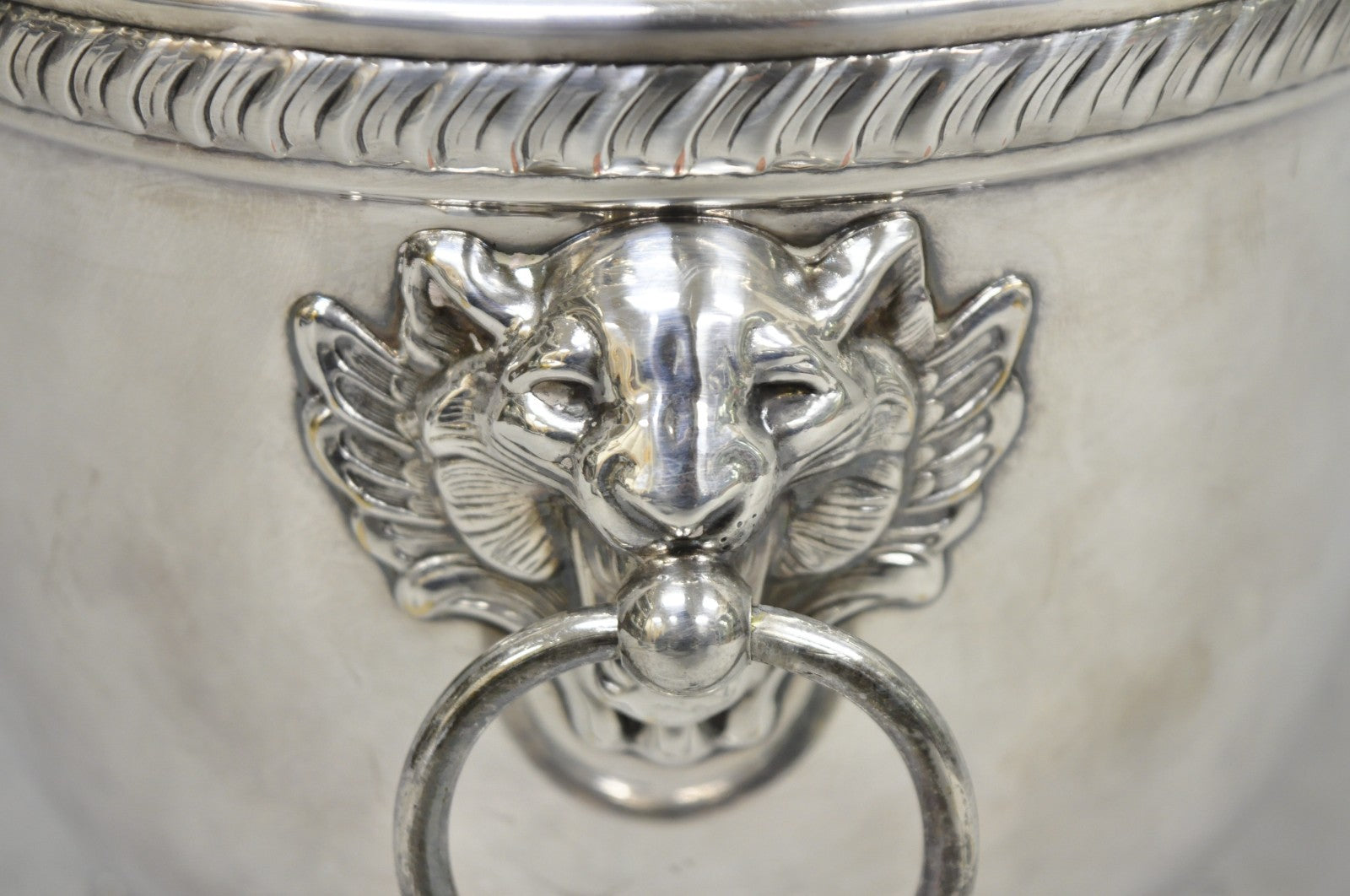 Poole English Regency Silver Plated Lion Head Champagne Chiller Ice Bucket