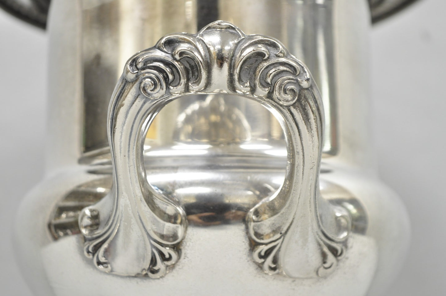 Vintage Leonard Silver Plated Trophy Cup Urn Champagne Chiller Bar Ice Bucket