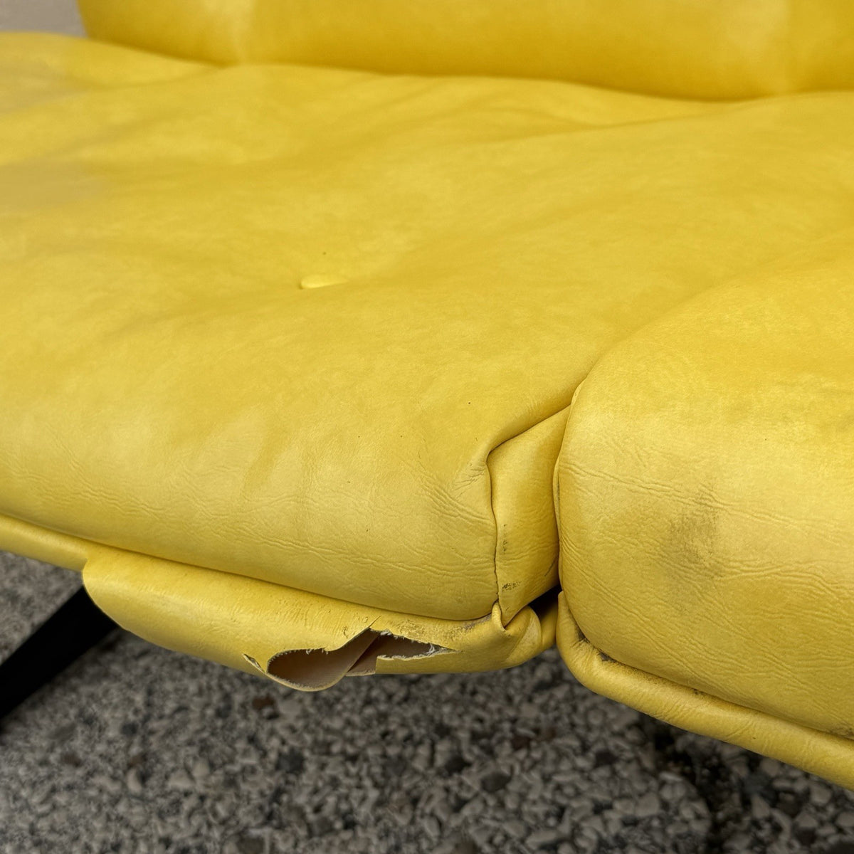 Vintage Homecrest Mid Century Modern Wire Metal Sofa w/ Yellow Vinyl Cushions