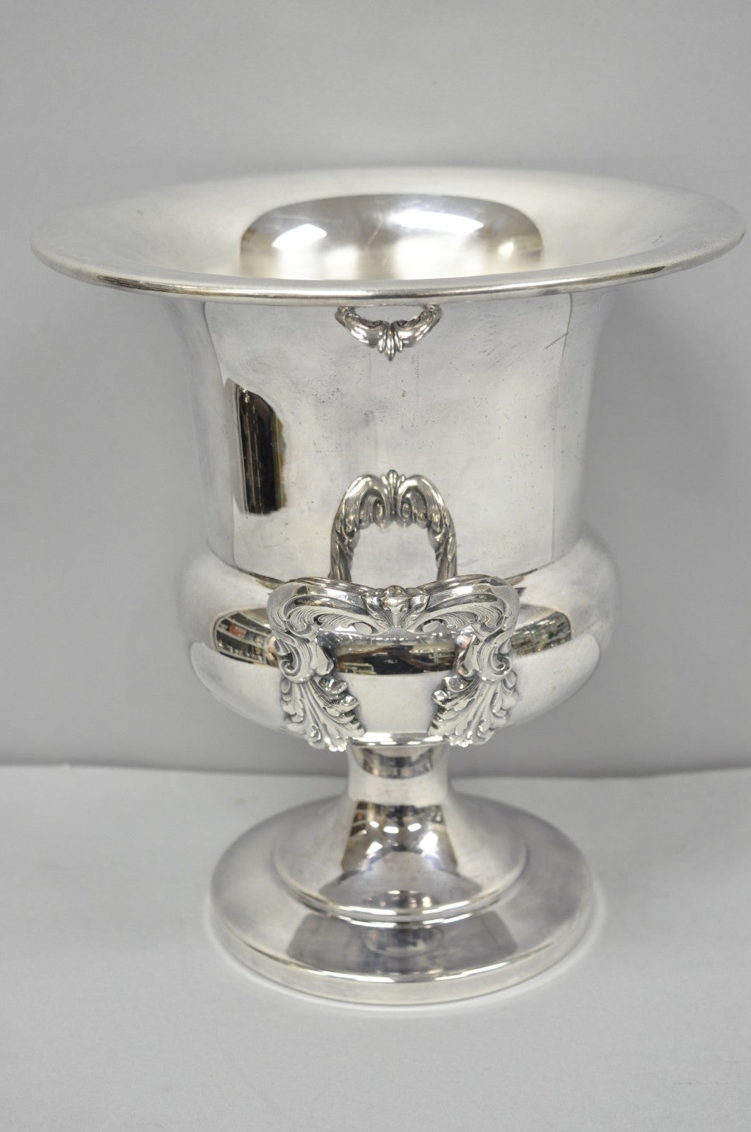 Vintage Bristol Silver Plated Trophy Cup Urn Champagne Chiller Bar Ice Bucket
