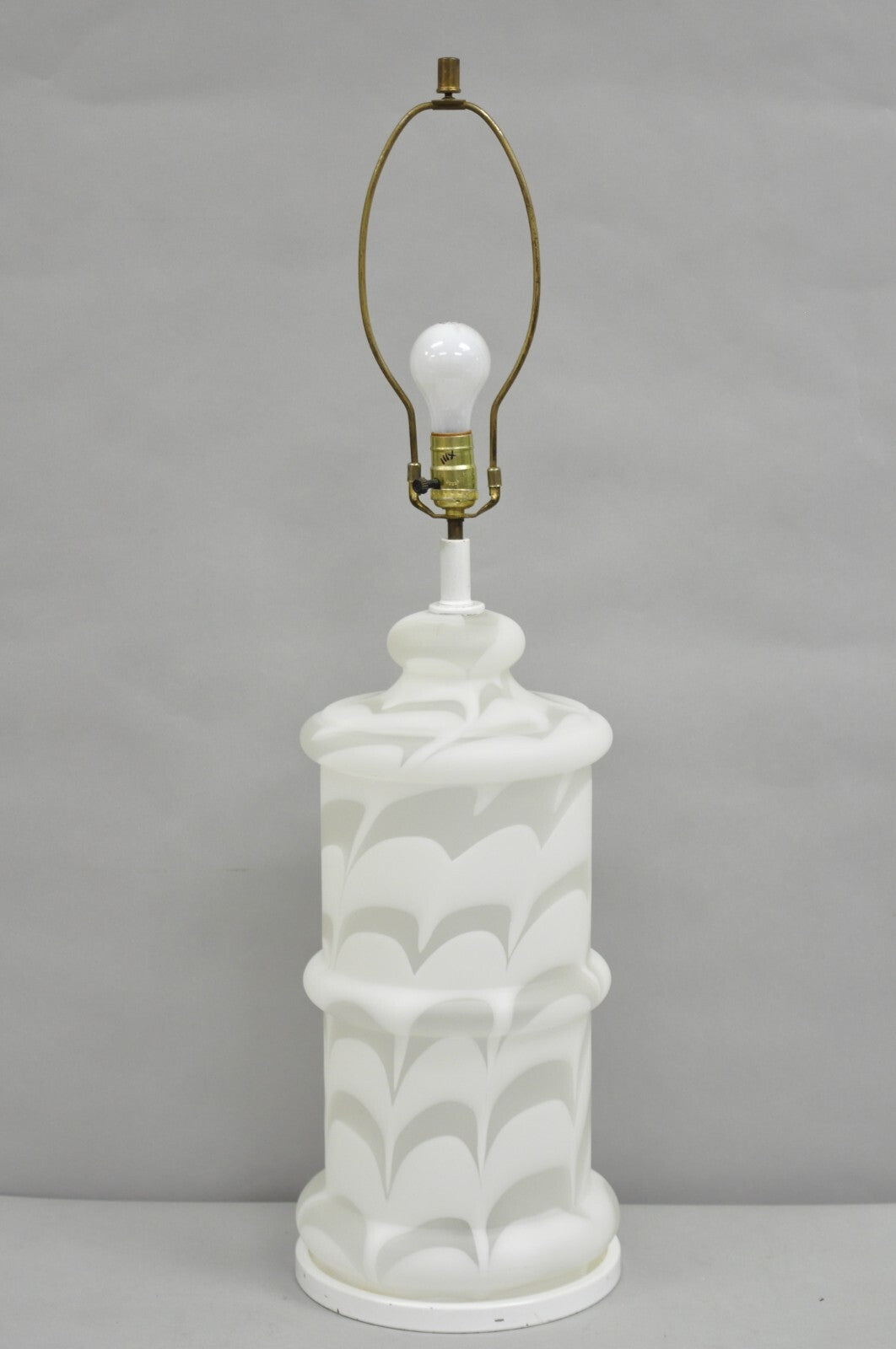 Vintage Murano Mazzega Style White Frosted Swirl Glass Large Table Lamp