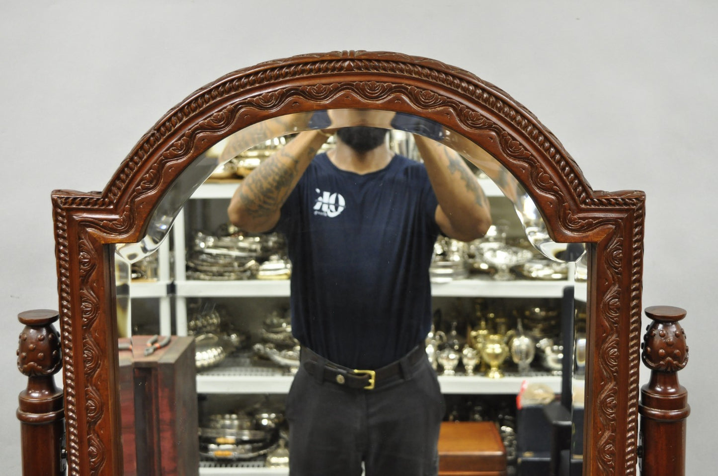 Wellington Carved Mahogany Frame Italian Renaissance Tall Dressing Cheval Mirror