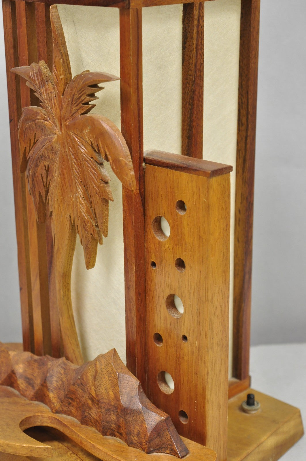 Vintage Mid Century Modern Carved Hawaiian Koa Wood Palm Tree Tiki Table Lamp