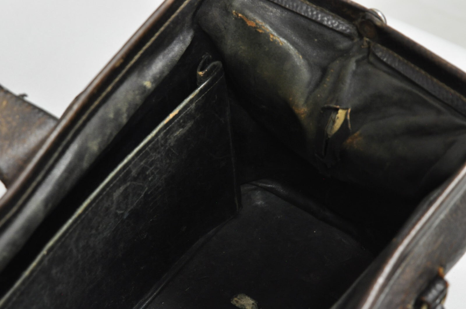 Vintage Art Deco Brown Cowhide Leather Doctor's Bag by Kruse