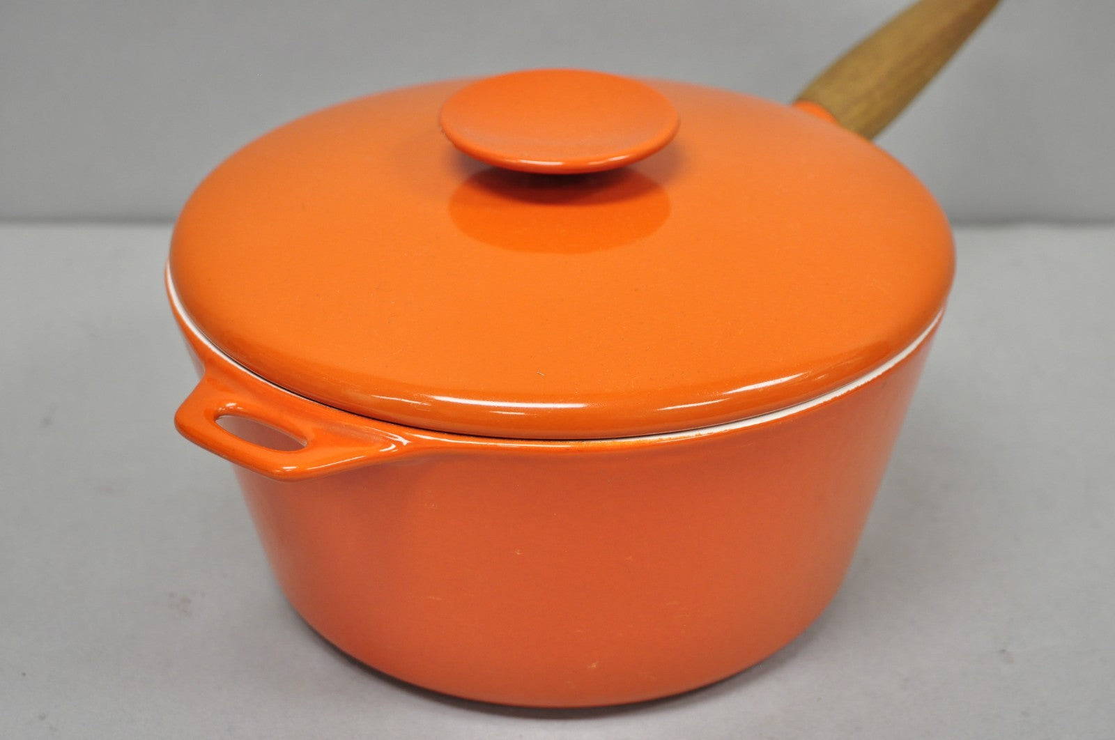 Copco Michael Lax Orange Enameled Cast Iron Saucepan Denmark MCM w / Lid