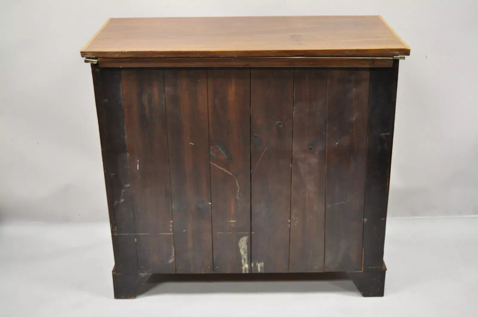 Antique English Georgian Mahogany Banded Satinwood Inlay 5 Drawer Chest Dresser