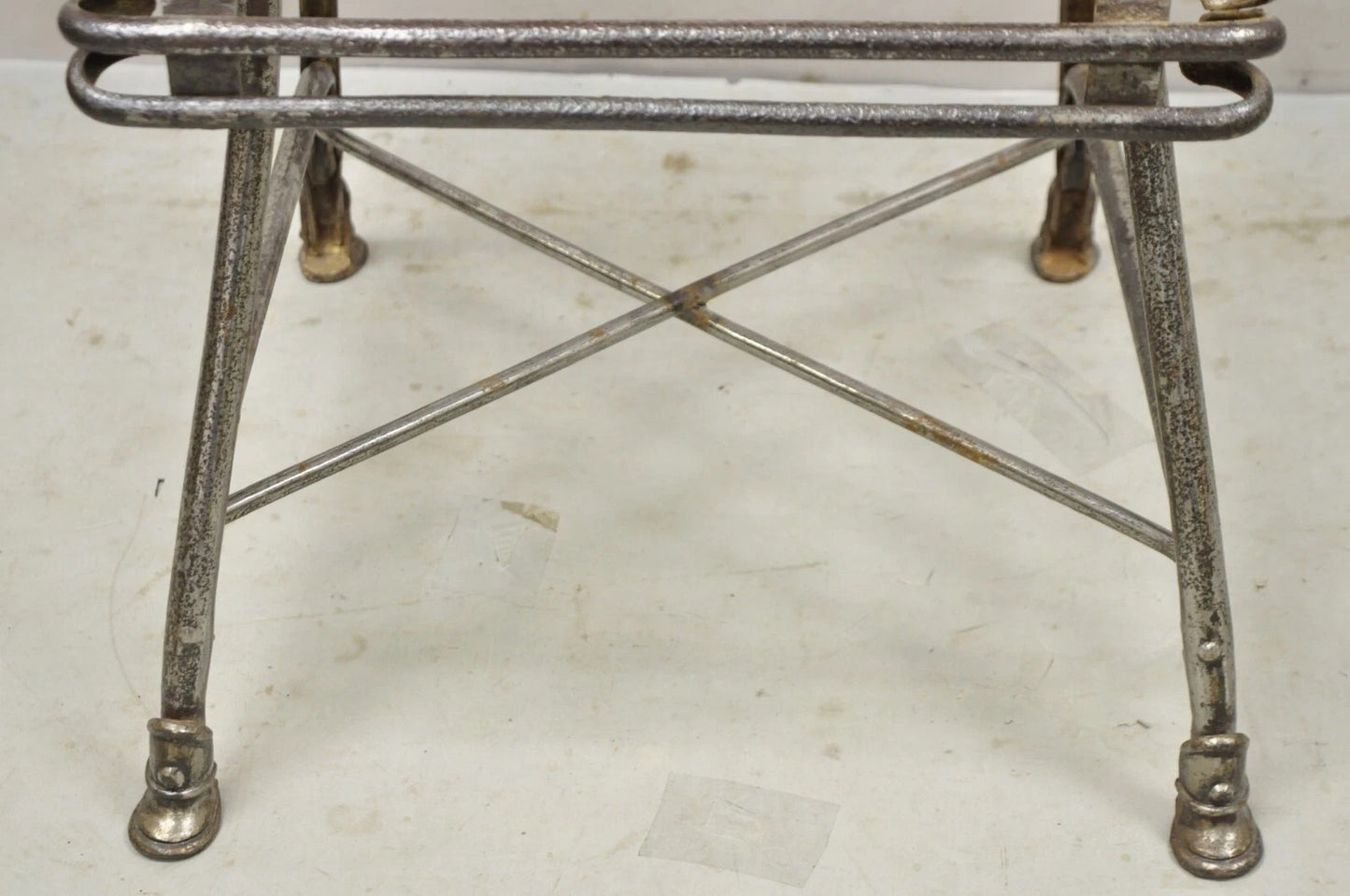 Antique Sauveur Arras French Wrought Cast Iron Spine Scrolling Garden Side Chair