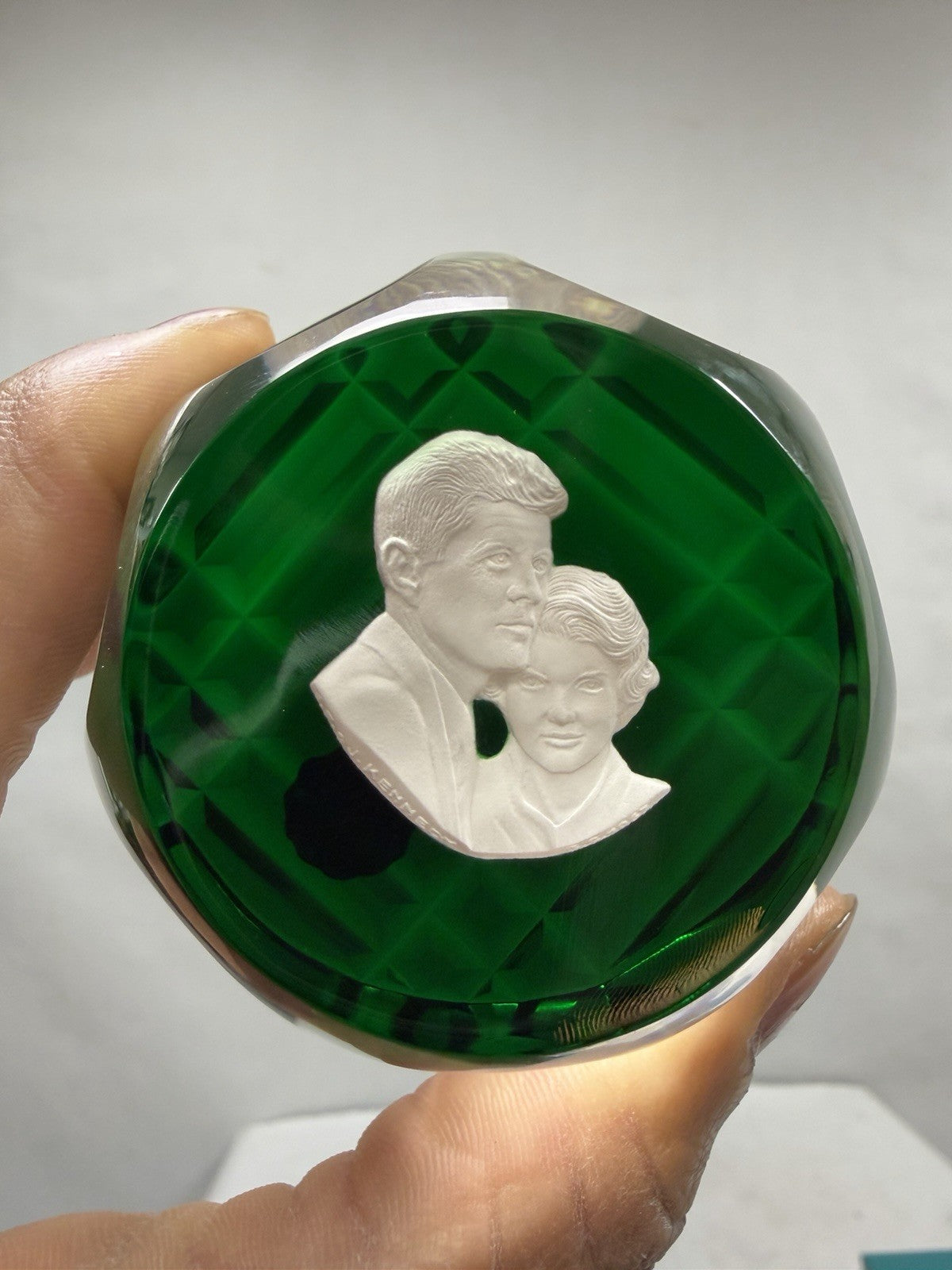 Cristal D'Albret France JFK Jackie Kennedy Sulphide Paperweight Faceted Green