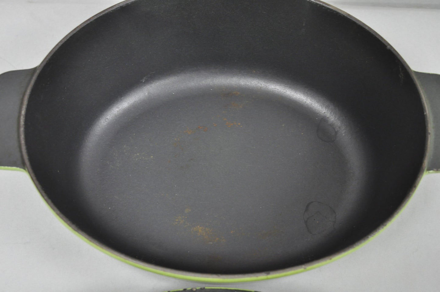 Vintage Cast Iron Dutch Oven Made in France 20538 Green Casserole Pot w/ Lid