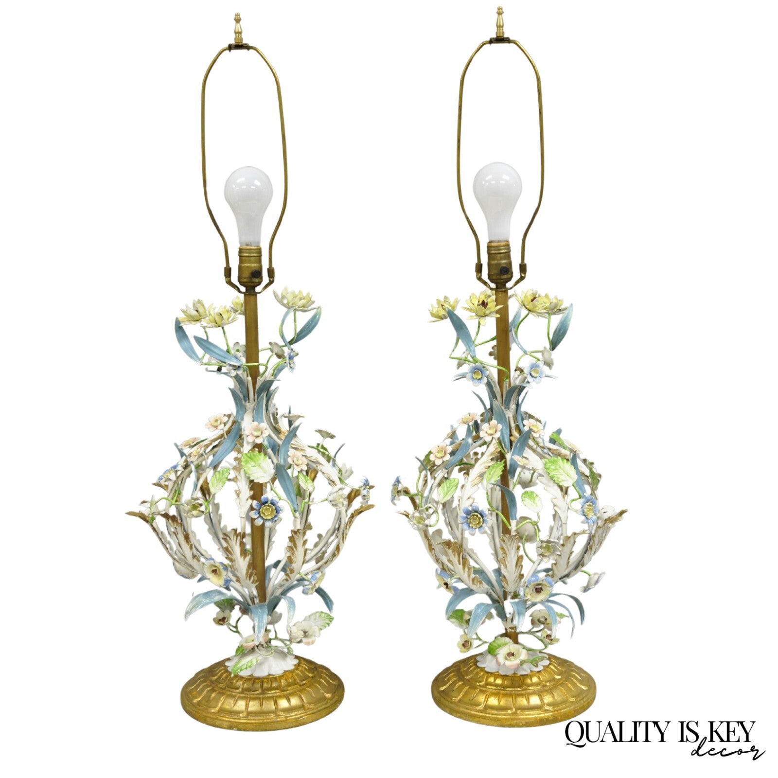 Vintage Italian Hollywood Regency Iron Tole Metal Painted Flower Table Lamp Pair