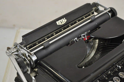 Royal Model O Touch Control Glossy Black Portable Manual Typewriter in Case