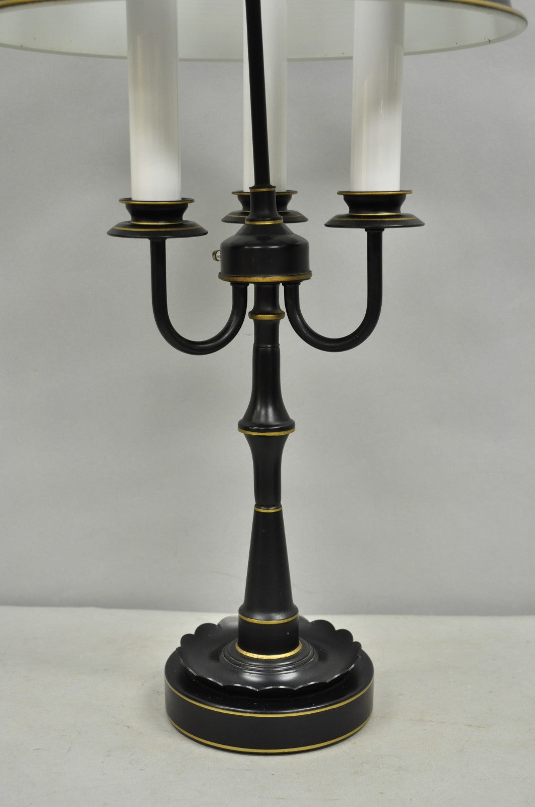 Vintage French Country Black Tole Metal Three Arm Candelabra Table Lamp w/ Shade