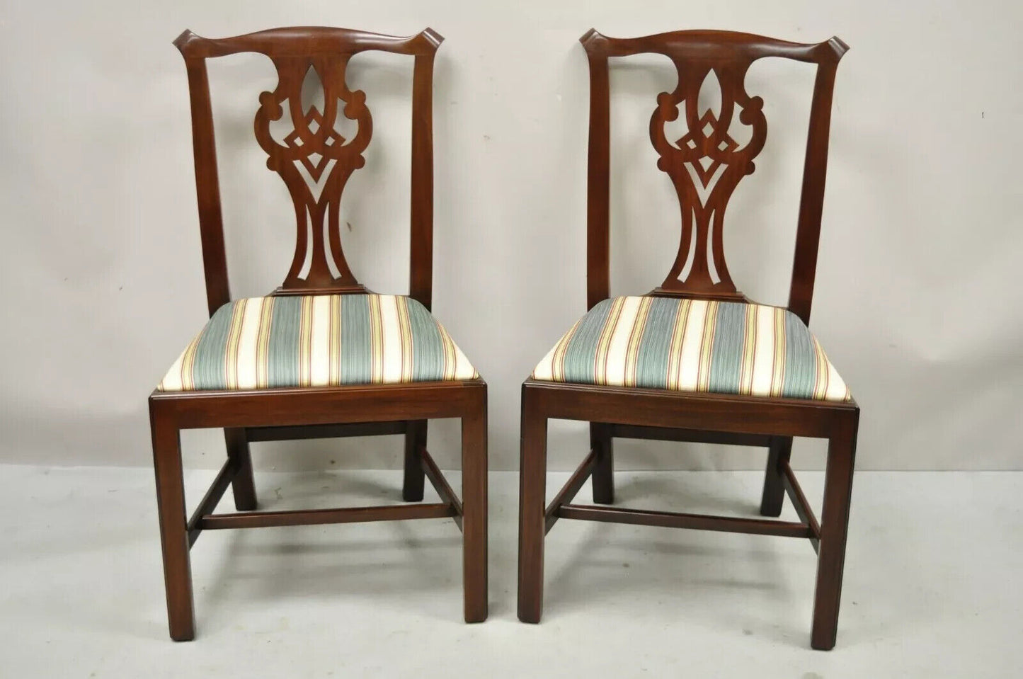 Henkel Harris Solid Mahogany Georgian Chippendale Style Dining Chairs - Set of 6