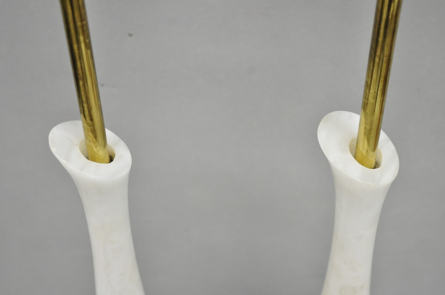 Vintage Italian Mid Century Modern 2 Tone Alabaster Green White Table Lamp Pair