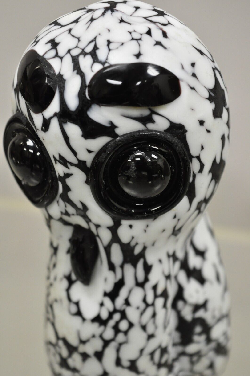 Vtg Italian Mid Century Heavy Art Glass Owl Figure Paperweight Black and White
