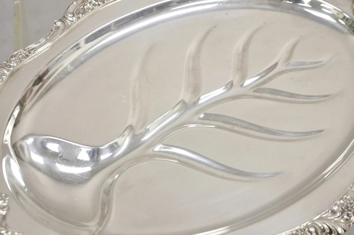 Vintage Baroque by Wallace 259 Silver Plated Meat Cutlery Serving Platter Tray
