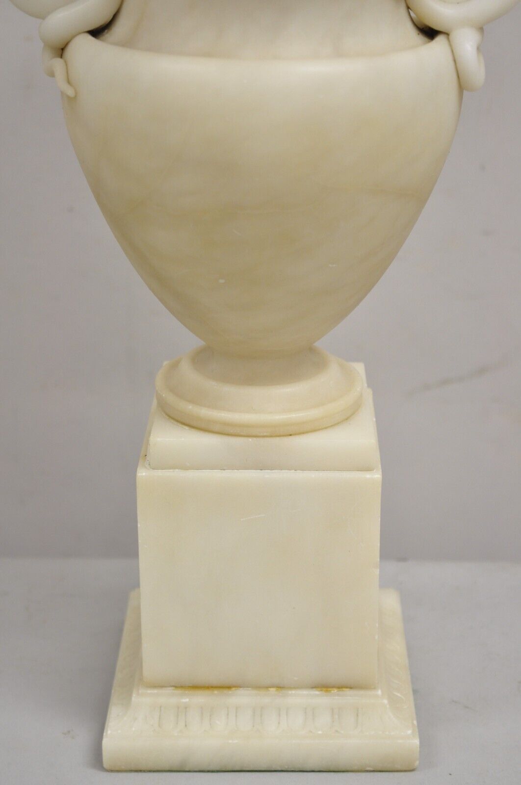 Vintage French Empire Neoclassical Italian Alabaster Marble Urn Table Lamp