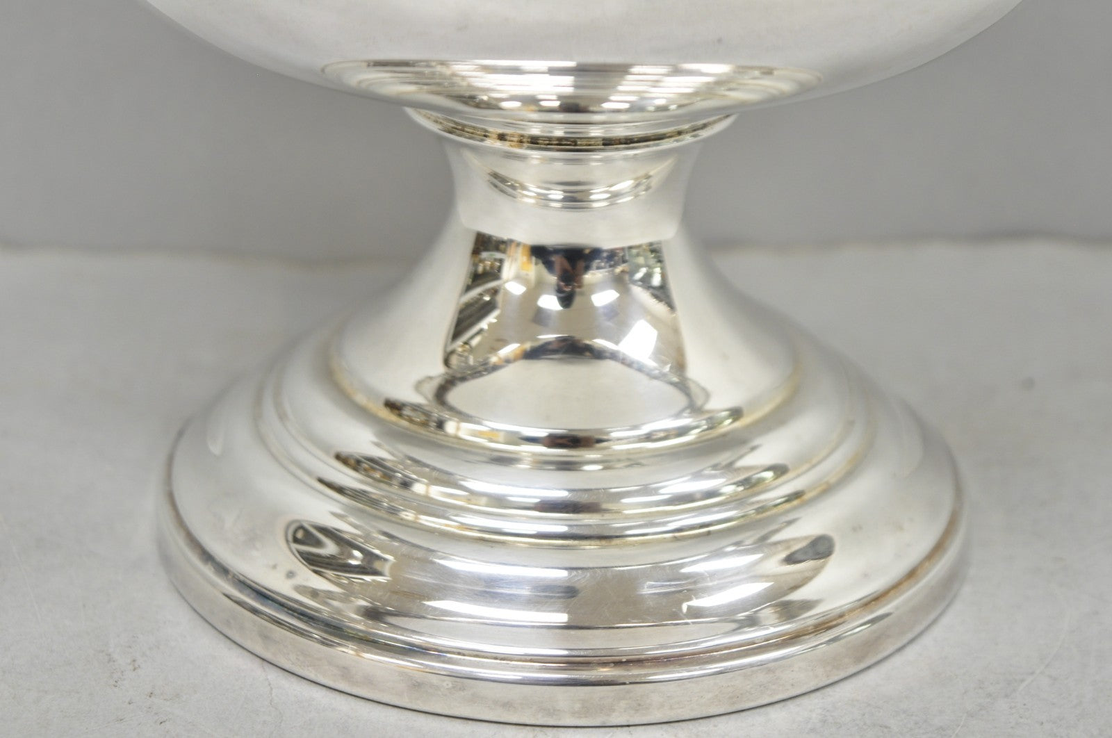 Vintage Sheridan Silver Plated Trophy Cup Urn Bar Champagne Chiller Ice Bucket
