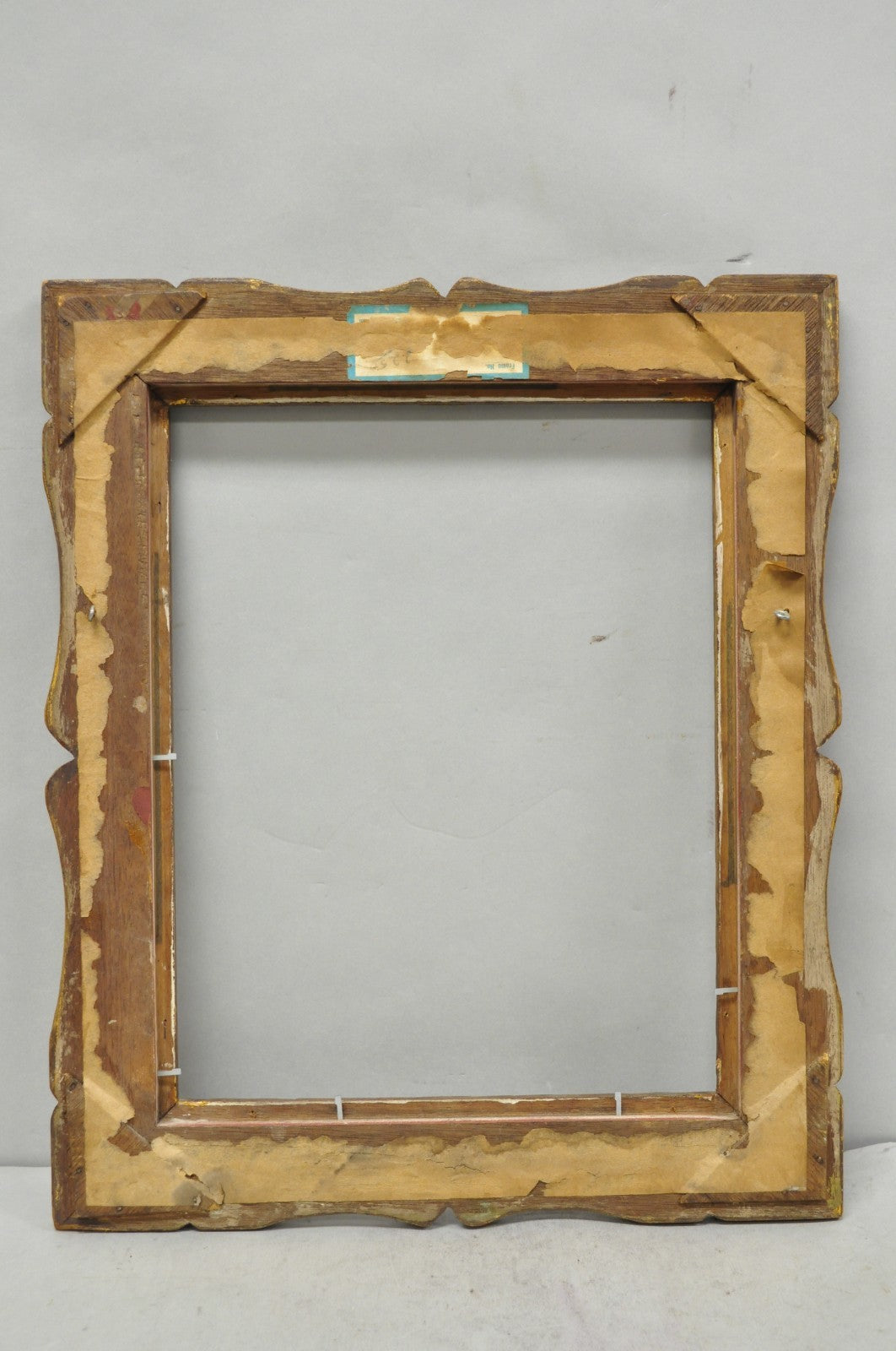 Vintage Italian Hollywood Regency Gold Gilt Wood Art Picture Frame 18.25 x 15.5