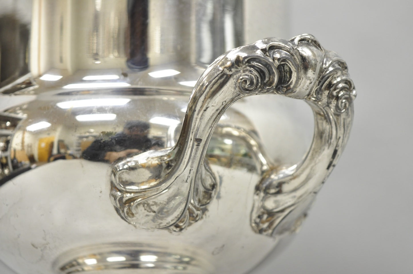 Vintage Leonard Silver Plated Trophy Cup Urn Champagne Chiller Bar Ice Bucket