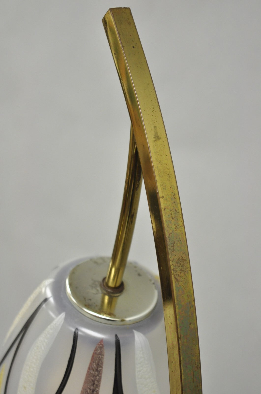 Vintage Mid Century Modern Glass Shade Walnut Tulip Leaf Tall Table Lamp