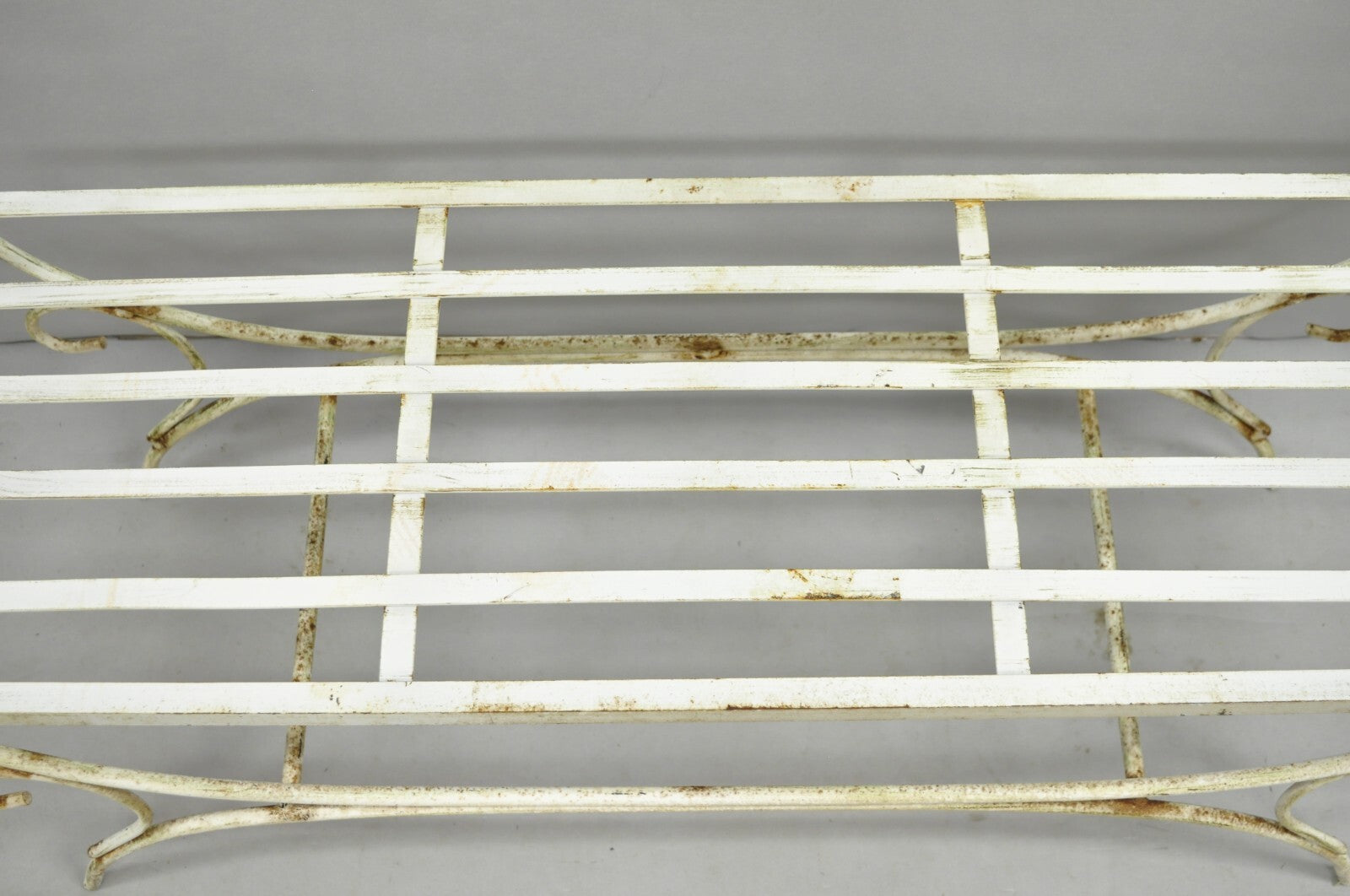 Vintage Hollywood Regency White Wrought Iron Curule X Frame Window Bench