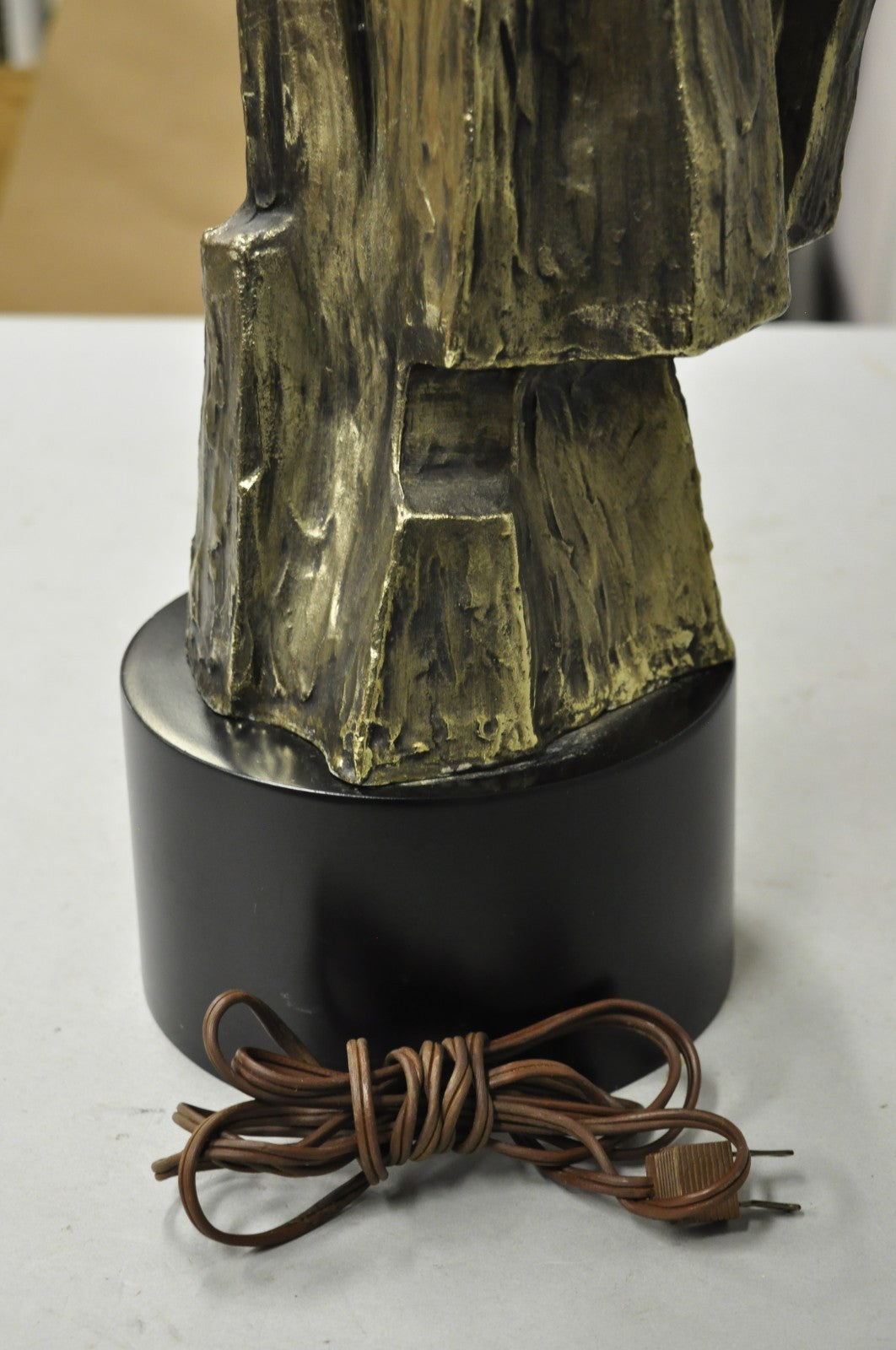 Vintage Richard Barr for Laurel Brutalist Mid Century Modern Metal Table Lamp