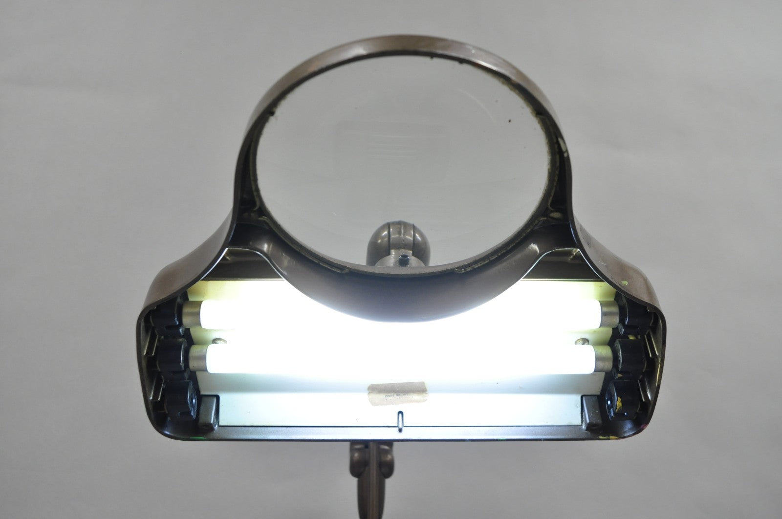 Vintage Dazor Model M-270 Lighted Magnifying Glass Industrial Work Task Lamp