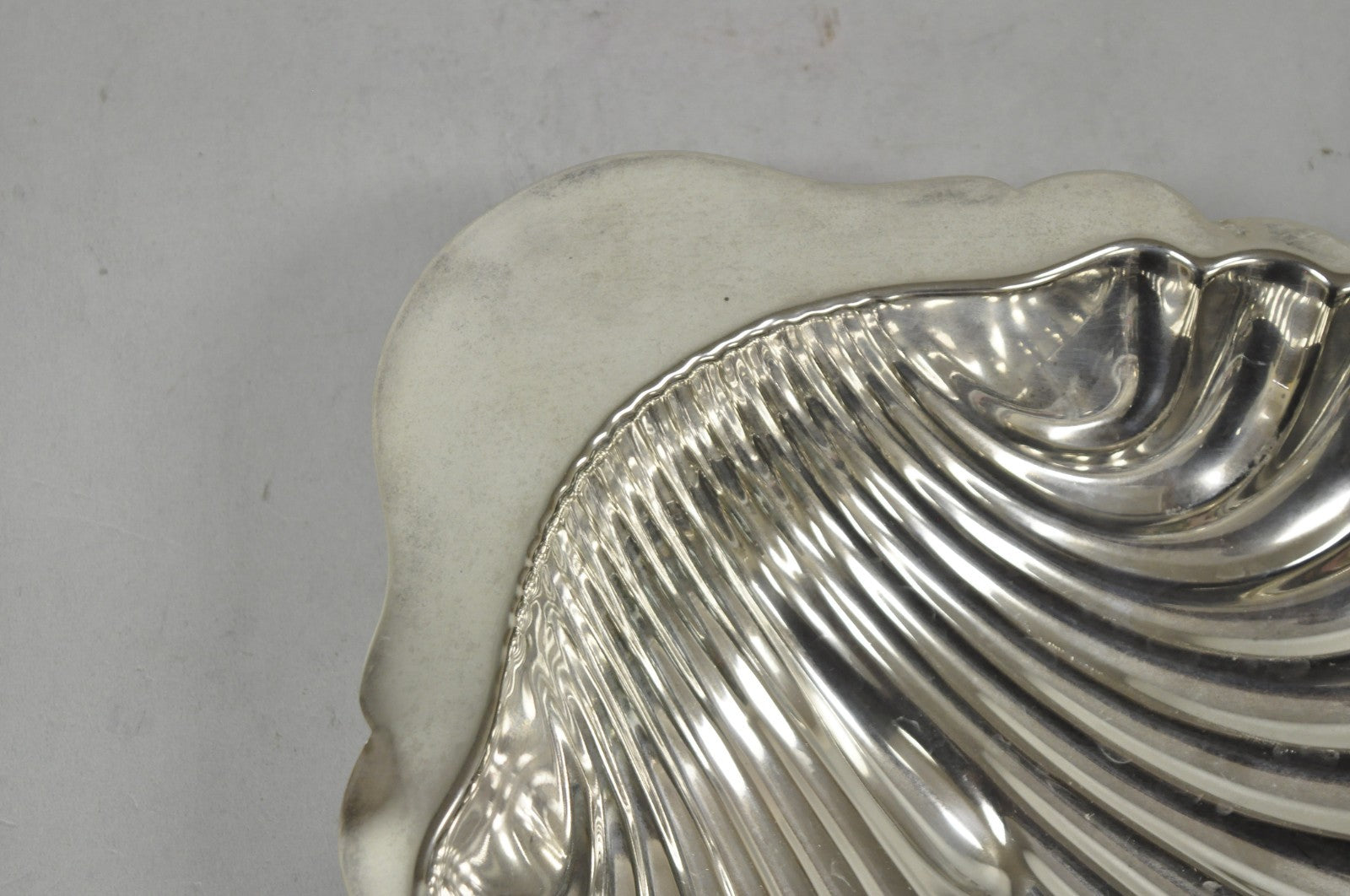 Vintage Mid Century Modern Large Silver Plated Clam Shell Serving Dish Platter