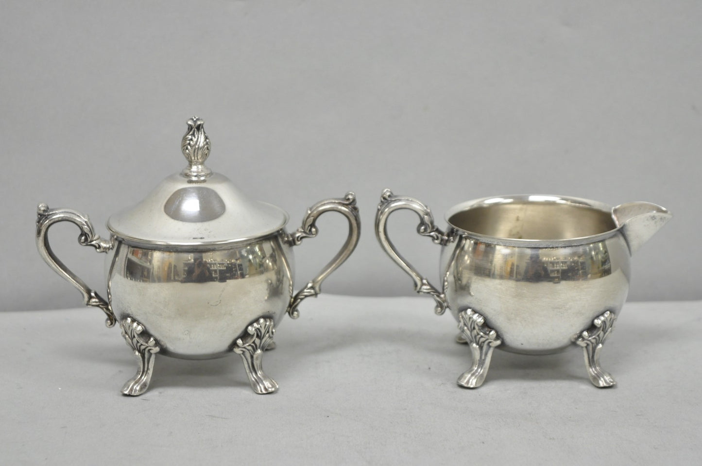 Vintage Sheridan Victorian Silver Plated Footed Lidded Sugar Bowl & Creamer Set