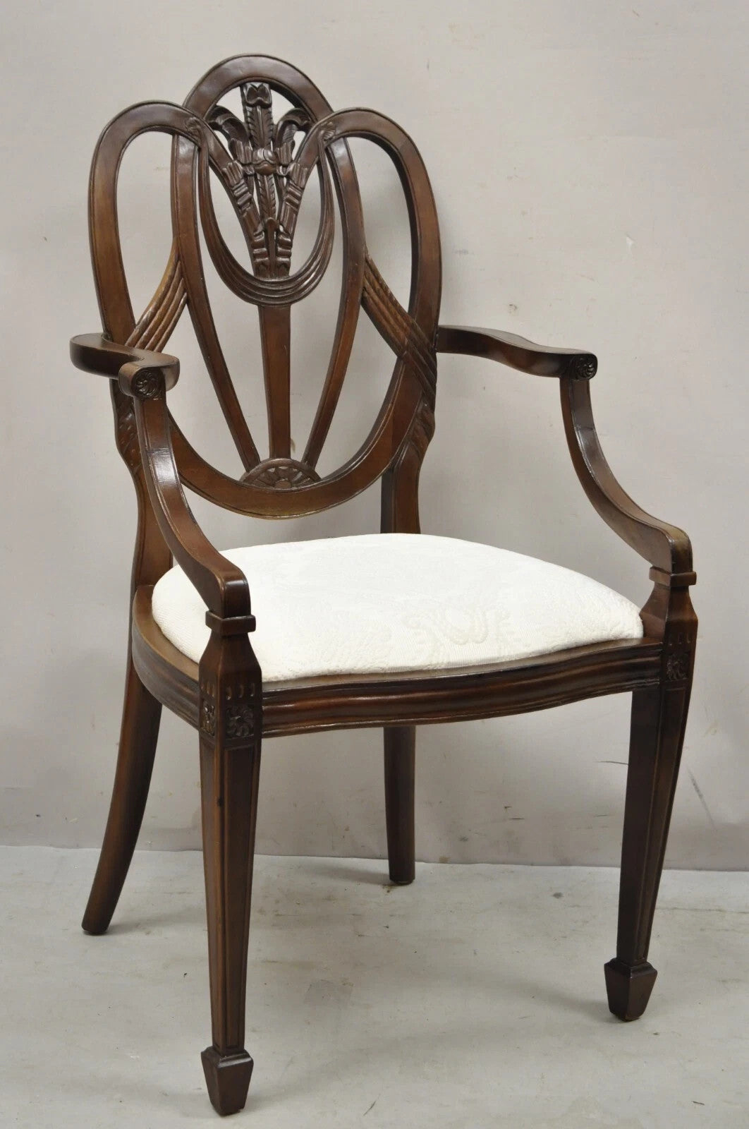 Hepplewhite Prince of Wales Plume Carved Shield Back Mahogany Dining Arm Chair