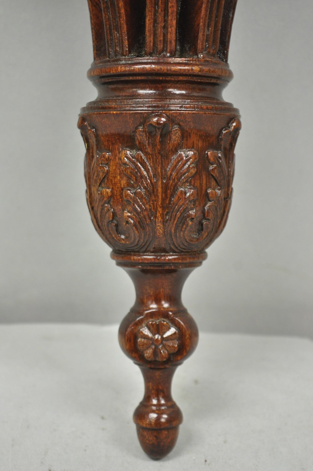 Regency Style Mahogany Plume Prince of Wales Carved Wall Mount Bracket Shelf