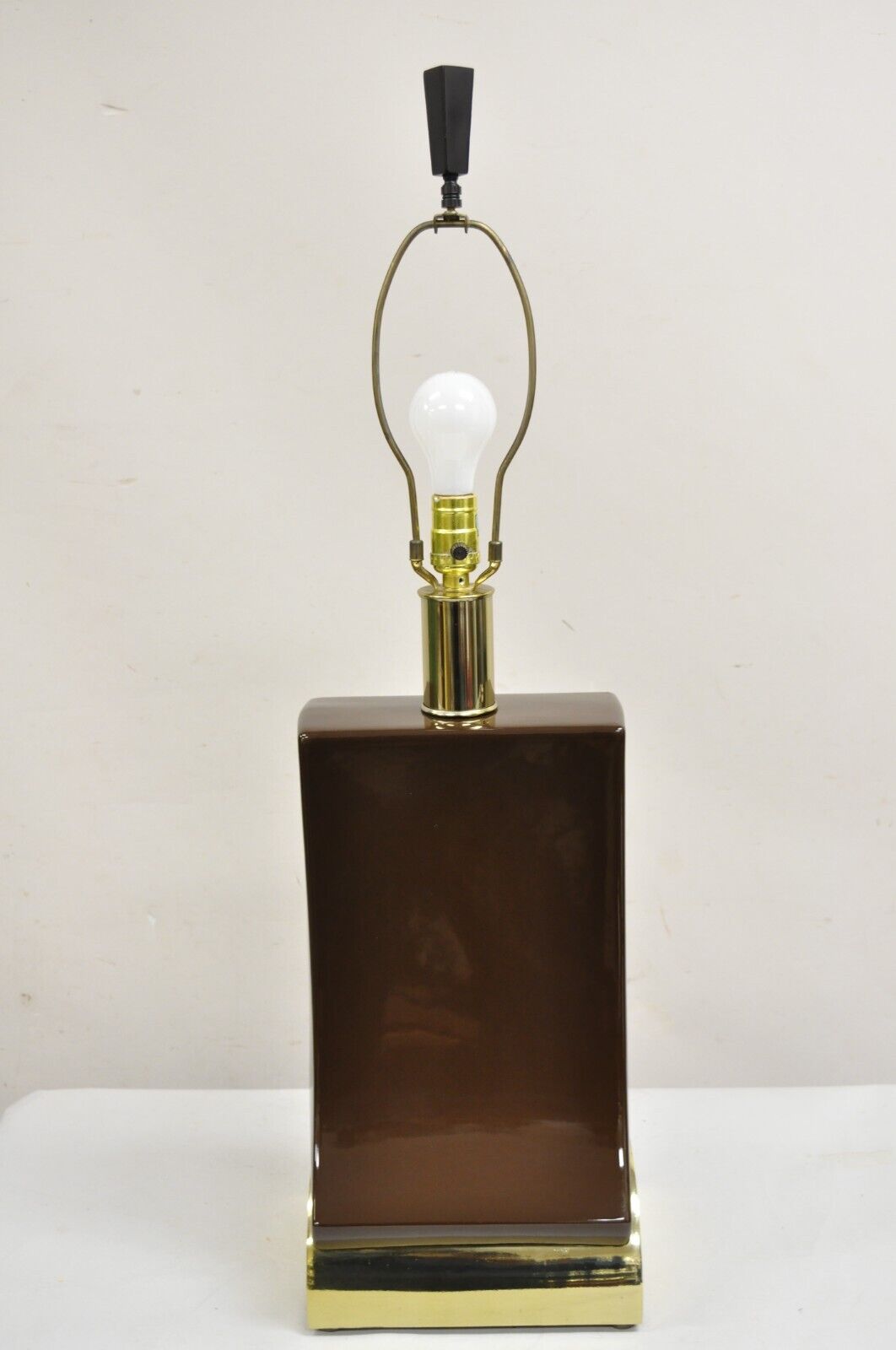 Vintage Laurel Mid Century Modernist Chocolate Brown Ceramic & Brass Table Lamp