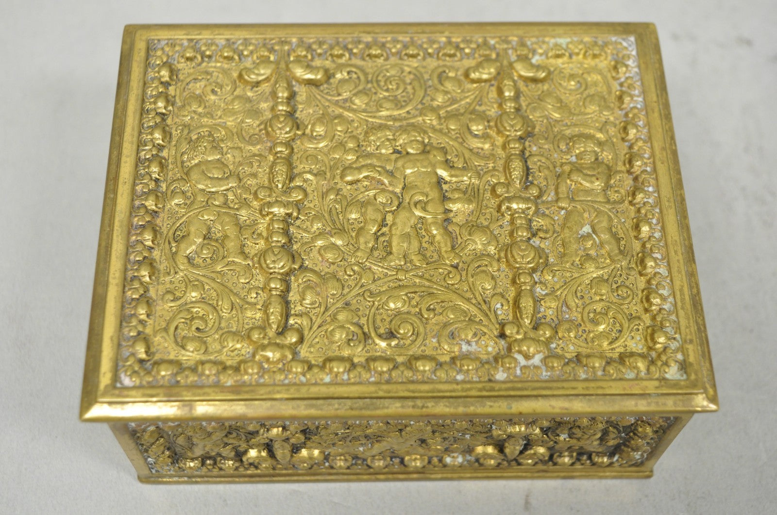 Antique Louis XV Style Brass Bronze Cherub Vanity Jewelry Tobacco Box Humidor