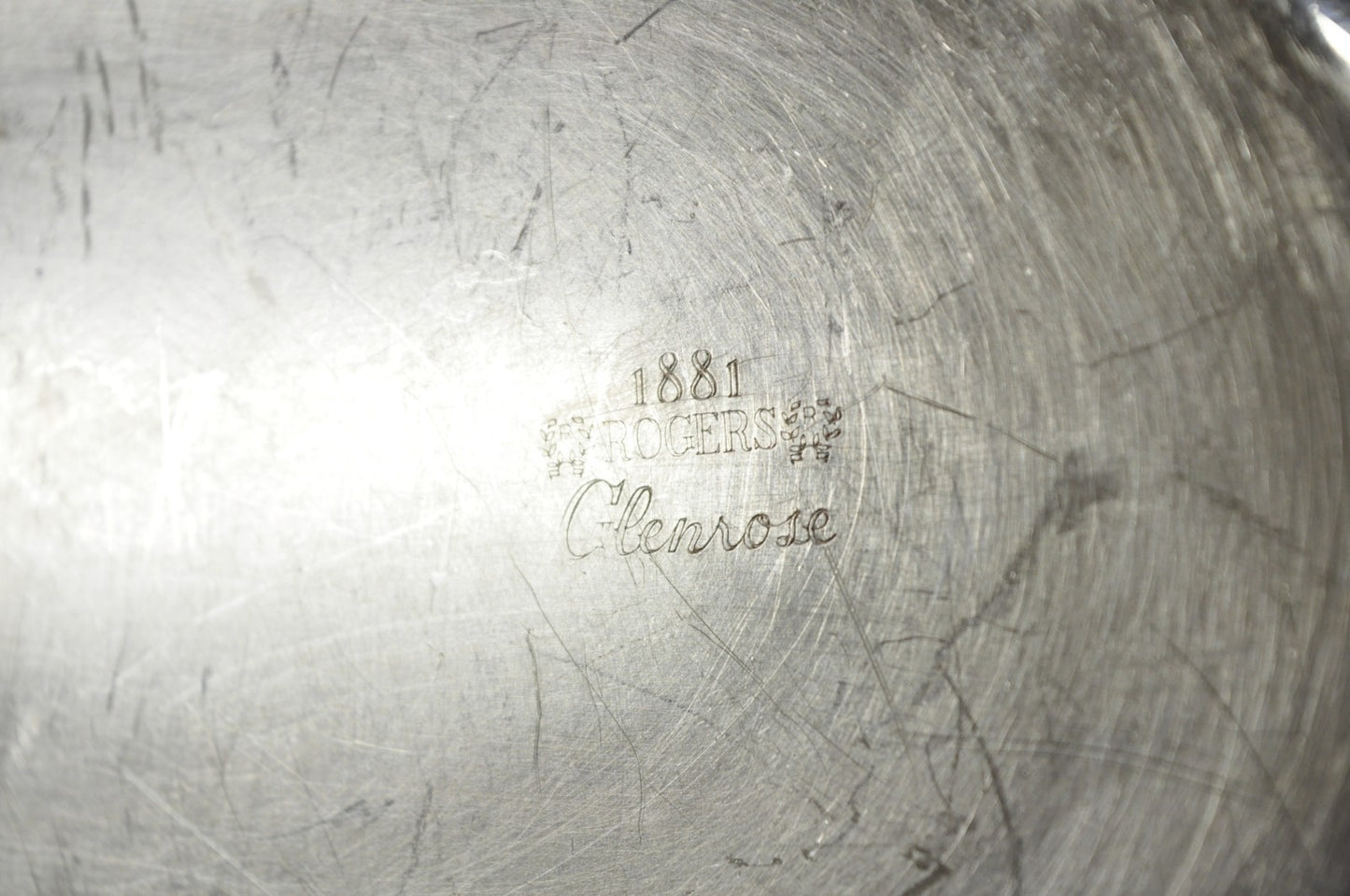 Vintage Rogers 1881 Glenrose Silver Plated Covered Vegetable Serving Dish